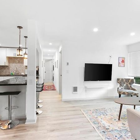 Hillside In Seattle - Updated And Well Appointed. Luaran gambar