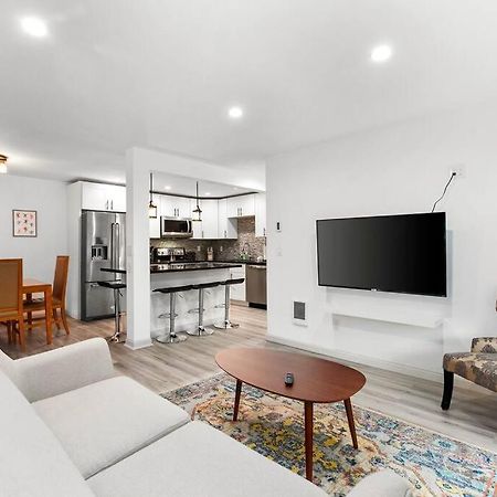 Hillside In Seattle - Updated And Well Appointed. Luaran gambar