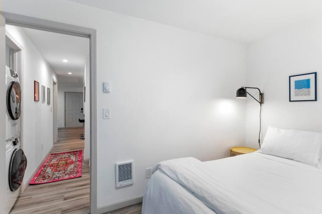 Hillside In Seattle - Updated And Well Appointed. Luaran gambar